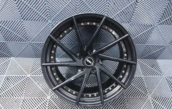 R20 alloy rim