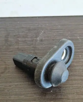 Toyota Avensis T270 Loading door sensor 