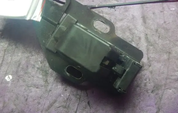 Peugeot Partner Rear door lock