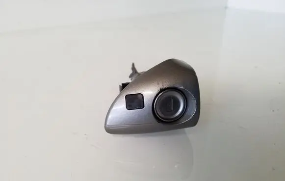 Mercedes-Benz E W211 Front door lock (next to the handle) 