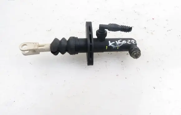 Volvo S40, V40 Clutch master cylinder 30611705