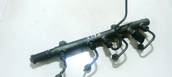 Nissan Primera Fuel main line pipe 0445214024 7700114017