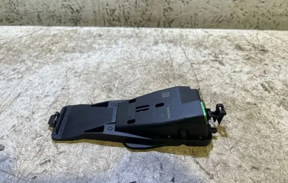 Volvo V40 Sensor 31360888 750530000 1542000500