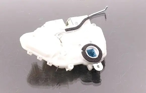 Honda Civic Front door lock 72150SNAP14