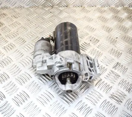 BMW 5 F10 F11 Starter motor 0001148509