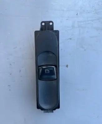 Mercedes-Benz Vito Viano W639 Electric window control switch A6395451413 07ZGS002