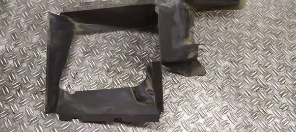 Audi Q7 4L Intercooler air channel guide 4L0117336