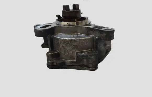 Volvo V60 Vacuum pump 31316688