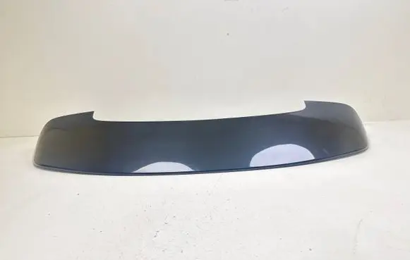 Tailgate/trunk spoiler