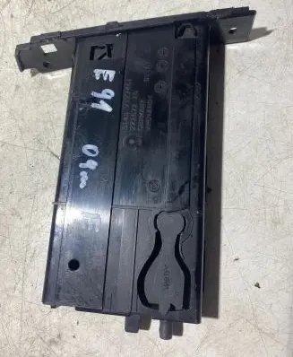 BMW 3 E90 E91 Dashboard storage box/compartment 22167210 51457127461
