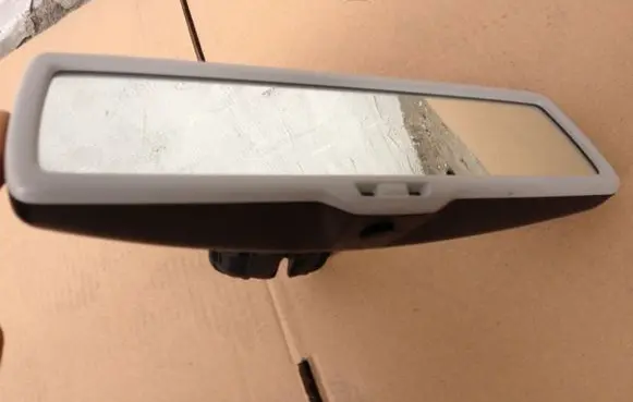 Volkswagen Golf V Rear view mirror (interior)