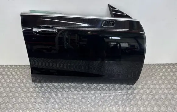 Mercedes-Benz CLS C257 Front door