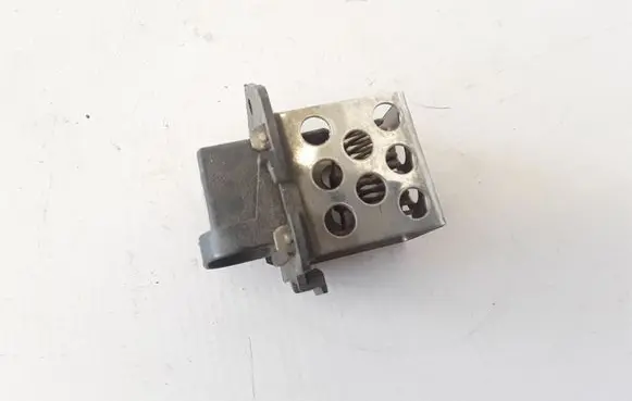 Renault Trafic II (X83) Coolant fan relay 8200045082