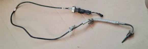 Audi Q3 F3 Exhaust gas temperature sensor 06K919529J