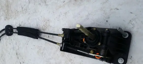 Toyota Hilux (AN10, AN20, AN30) Gear shifter/selector A169