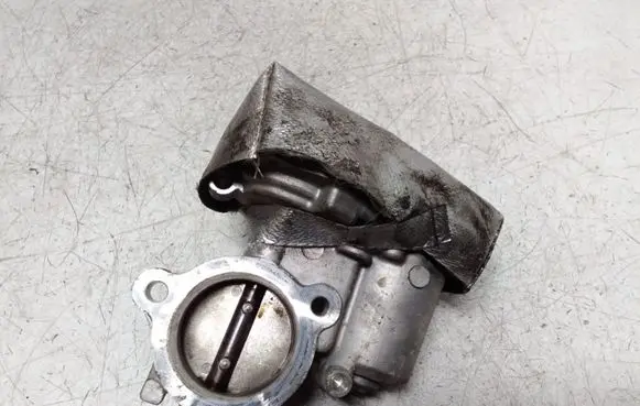 Volkswagen Golf VII Engine shut-off valve 04L131501 1511131652 A2C53420794