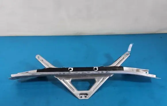 Audi Q7 4M Front strut bar 4M0805645B IMPRK1566423
