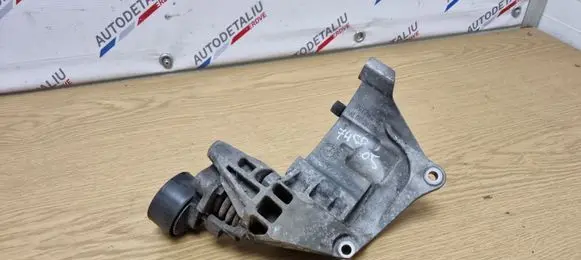 BMW 7 E65 E66 Generator/alternator bracket 7795249