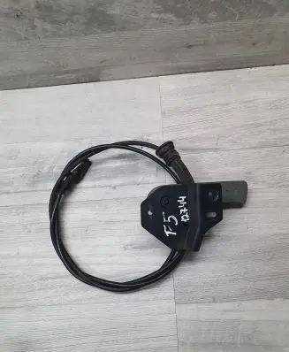 Volkswagen Multivan T5 Engine bonnet/hood lock release cable 1J1823533C
