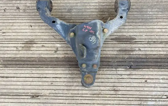 Mercedes-Benz Sprinter W906 Front lower control arm/wishbone
