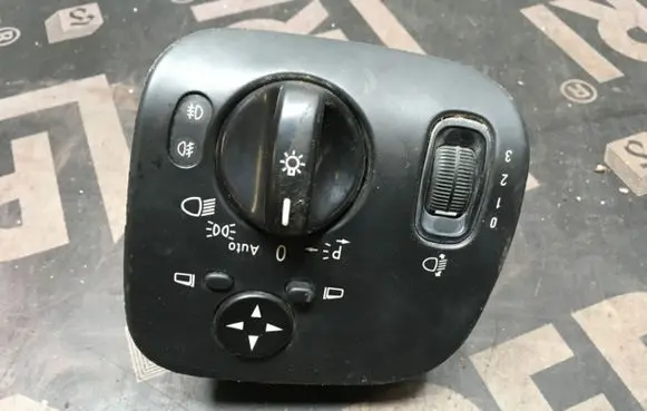 Mercedes-Benz C W203 Multifunctional control switch/knob 24406574792 04058559 A203345