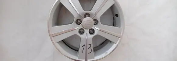 Subaru Forester SH R16 alloy rim