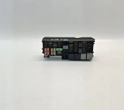 Mercedes-Benz R W251 Fuse box set A1645403372