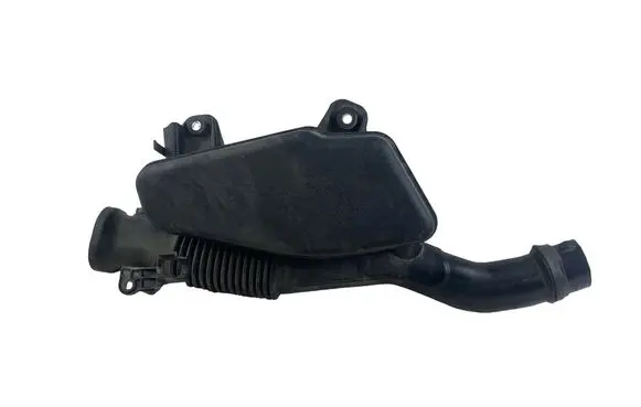 Toyota Prius (XW30) Intake resonator 1775037010
