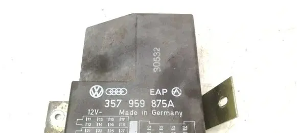 Volkswagen PASSAT B3 Window control relay 357959875A