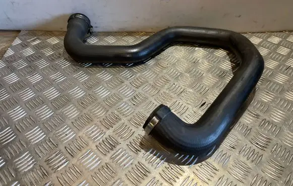 Opel Vivaro Intercooler hose/pipe 140081