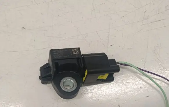 Nissan Qashqai J12 Airbag deployment crash/impact sensor 988307904R