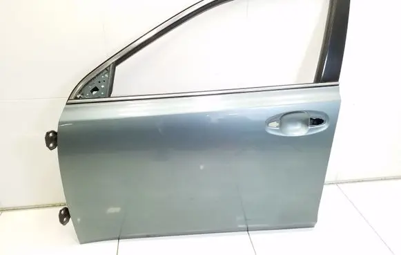 Subaru Legacy Front door