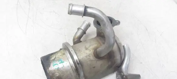 Audi Q3 8U EGR valve cooler 04L131512D