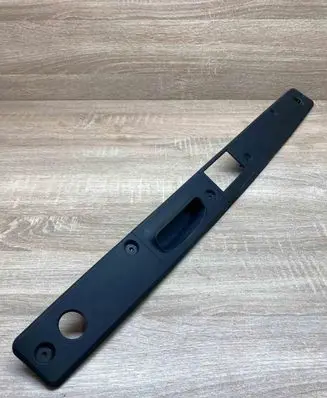 Mercedes-Benz E W211 Tailgate trim A2117500193