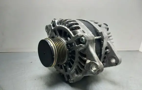 Mitsubishi Outlander Generator/alternator A2TX0881A 1800A288