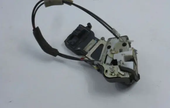 Mazda 6 Rear door lock