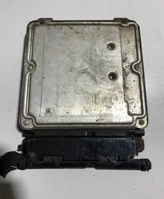 Volkswagen PASSAT B6 Engine control unit/module 03L907309 0281015029 1039S30090