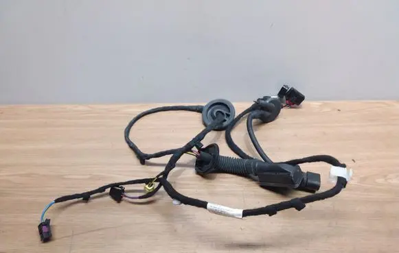 Audi A1 Front door wiring loom 8X1971029AF