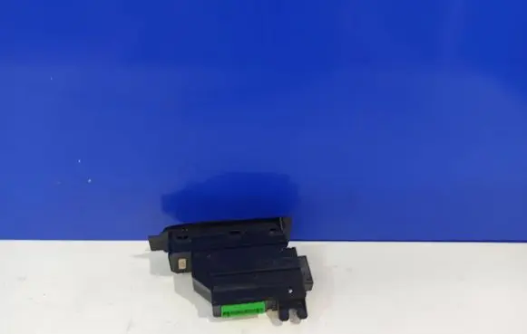Volvo V70 Electric window control switch 30658147