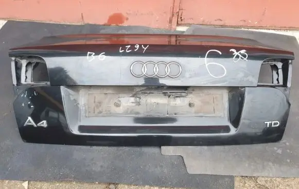Audi A4 S4 B7 8E 8H Tailgate/trunk/boot lid