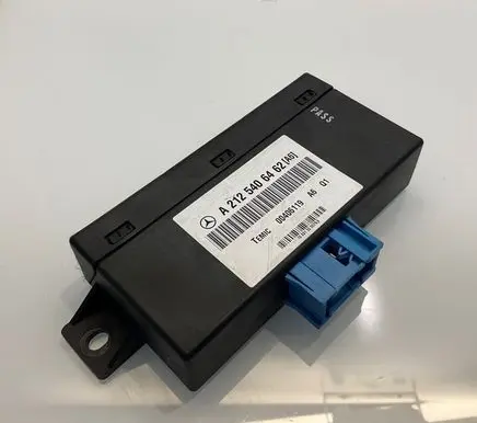 Mercedes-Benz E W212 Air suspension control unit module (rear) A2125406462 00406119 102313300799
