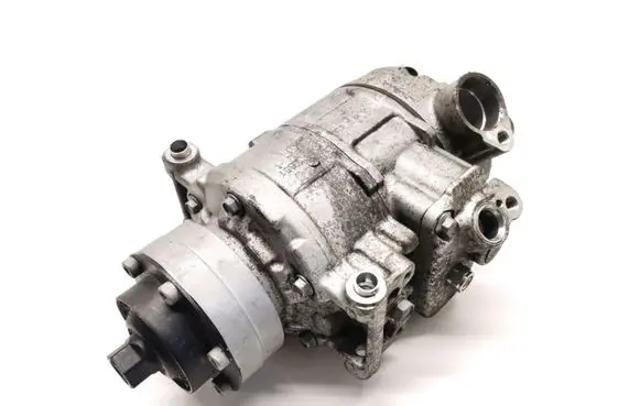 Audi A8 S8 D4 4H Air conditioning (A/C) compressor (pump) 4H0260805G