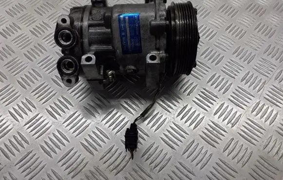 Mazda 3 I Air conditioning (A/C) compressor (pump) 3M5H-19D629-SB
