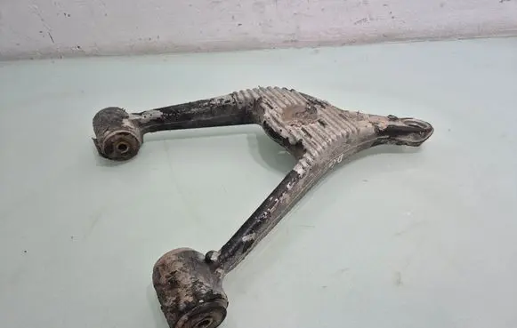 Rear upper control arm/wishbone