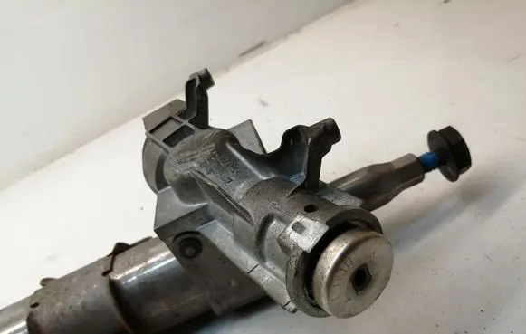 Ford Transit Steering wheel axle 6C113C529DD