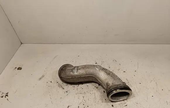 BMW X6 E71 Turbo air intake inlet pipe/hose 7808167