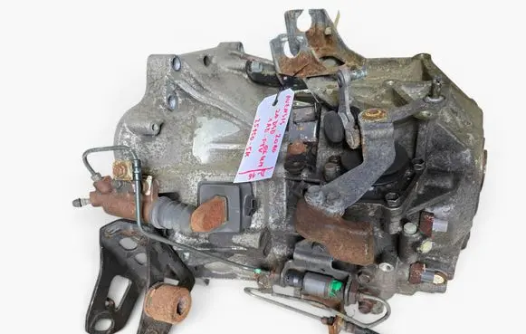 Toyota Avensis T270 Manual 5 speed gearbox 251505K 1ADFTV