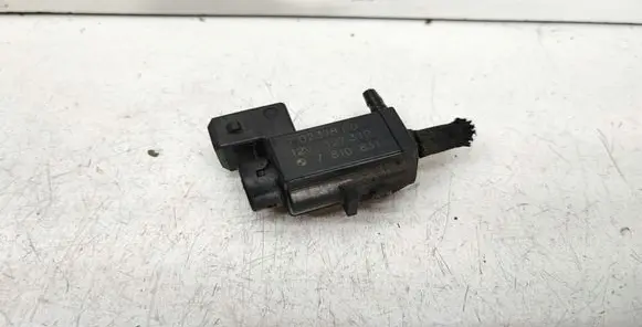 BMW 5 F10 F11 Vacuum valve 7023318 7810831