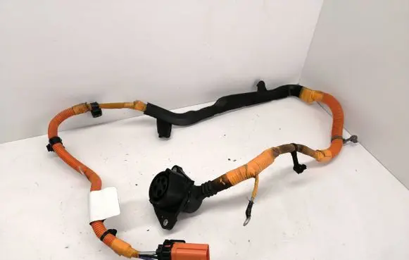 Chrysler Pacifica Electric car charge socket P68232743AE 10020AU 021036641
