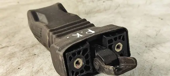 Audi A1 Front door check strap stopper 8X0837267
